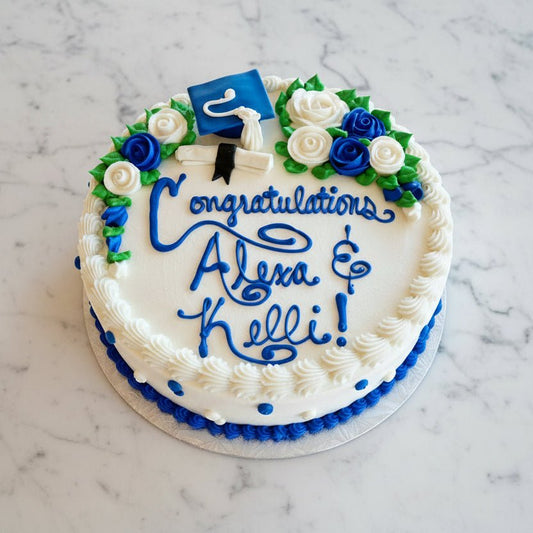 Classic Graduation Cap Cake