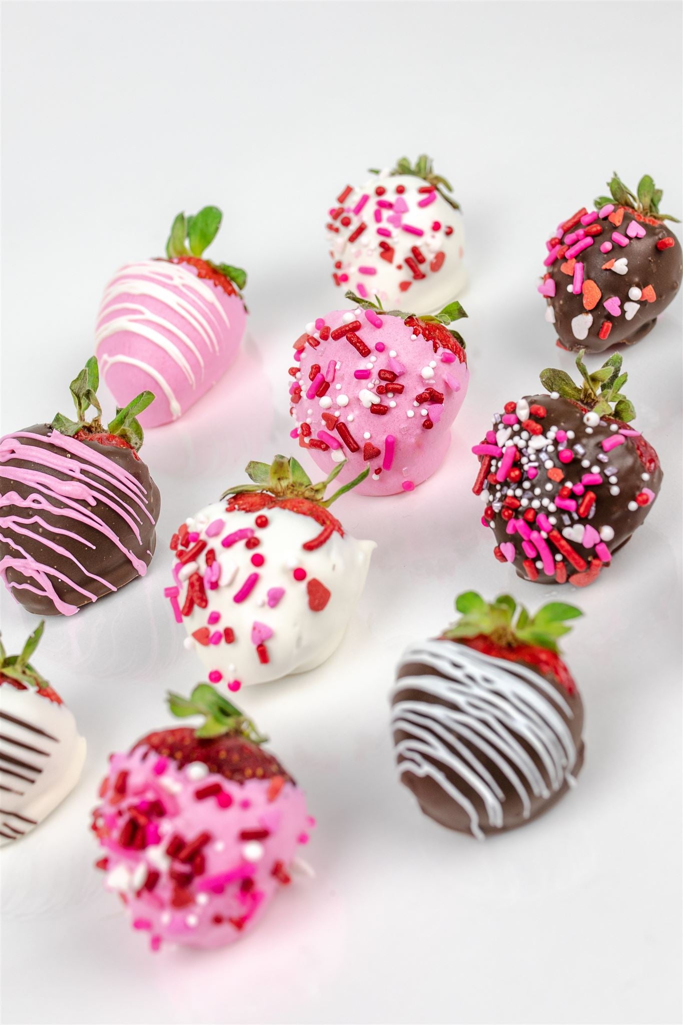 Chocolate Covered Strawberries (One Dozen)